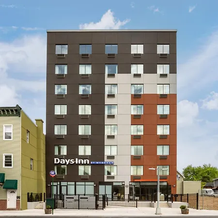 Days Inn By Wyndham Staten Island
